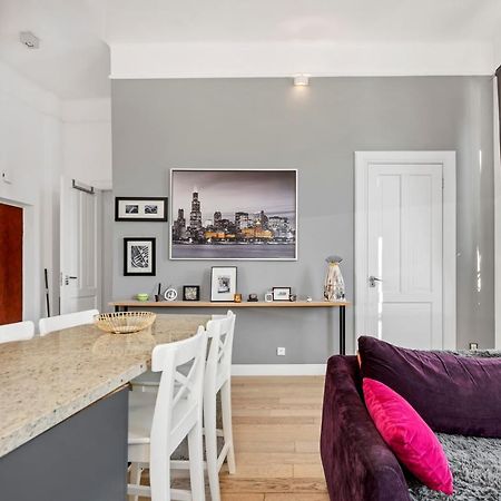 Amazing Apartment On Plac Zamkowy Warschau Buitenkant foto